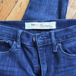GAP Super High Rise True Skinny Jeans